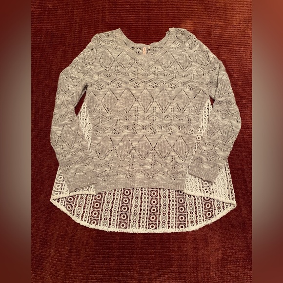 Red Camel Tops - Gray & White Crochet Sweater Tunic